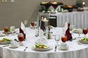 Holiday Inn Hotel & Suites Atlanta Airport-North by IHG