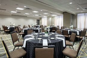 Holiday Inn Hotel & Suites Atlanta Airport-North by IHG