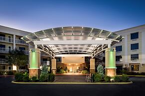 Holiday Inn Hotel & Suites Atlanta Airport-North by IHG