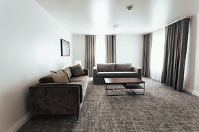 Vinland Hotel and Lounge