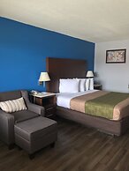 Econo Lodge Inn & Suites