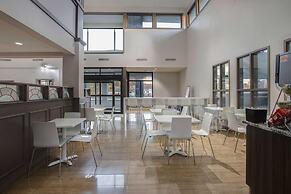 Days Inn by Wyndham Barrie