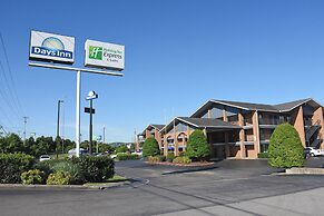 Days Inn by Wyndham Lebanon