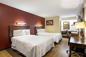 Red Roof Inn PLUS+ Boston - Framingham
