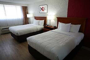 Clarion Hotel Broken Arrow - Tulsa