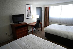 Clarion Hotel Broken Arrow - Tulsa