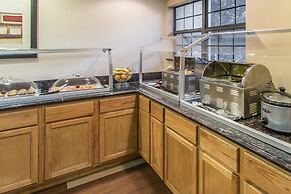 Clarion Hotel Broken Arrow - Tulsa