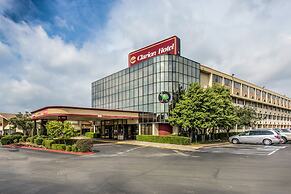 Clarion Hotel Broken Arrow - Tulsa