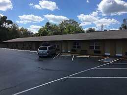 Days Inn by Wyndham Orange City/Deland