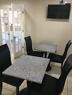 Days Inn by Wyndham Orange City/Deland