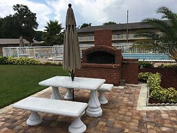 Days Inn by Wyndham Orange City/Deland