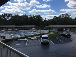 Days Inn by Wyndham Orange City/Deland