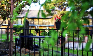 Red Lion Hotel Pasco Airport & Conference Center