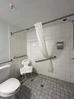 Charlottetown Inn & Conference Centre