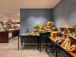 Pullman Auckland Hotel & Apartments