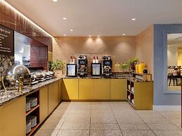 Pullman Auckland Hotel & Apartments