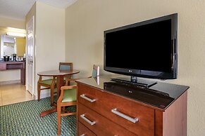 Holiday Inn Resort Orlando - Lake Buena Vista, an IHG Hotel