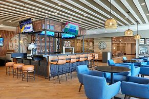 Four Points by Sheraton Point Edward Sarnia