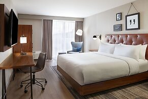 Four Points by Sheraton Point Edward Sarnia