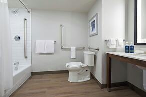 Four Points by Sheraton Point Edward Sarnia