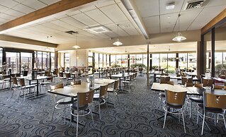 Nightcap at Riverside Hotel