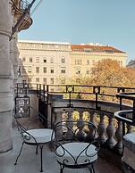 Miiro Palais Rudolf