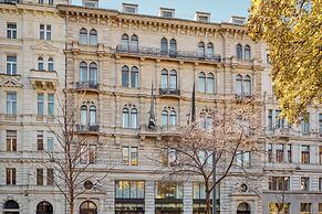 Miiro Palais Rudolf