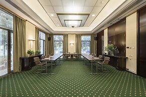 Athenaeum InterContinental by IHG