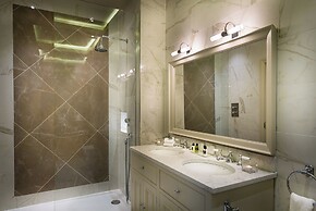 Down Hall Hotel