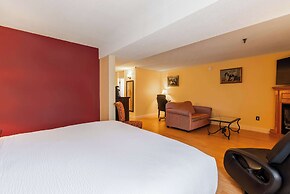 Fireside Inn & Suites Waterville
