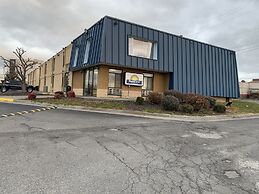 Days Inn by Wyndham Winchester