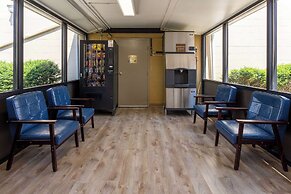 Days Inn by Wyndham Winchester