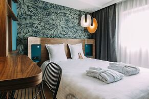 Hotel Oceania Paris Porte de Versailles