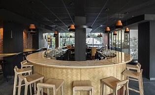 Hotel Oceania Paris Porte de Versailles