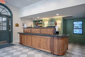 Best Western Plus French Quarter Courtyard Hotel