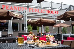 Carriage House Hotel & Conference Centre