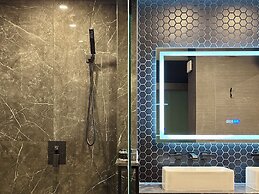 Carriage House Hotel & Conference Centre