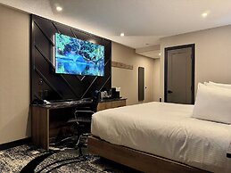 Carriage House Hotel & Conference Centre