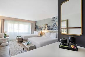 Maui Seaside Hotel