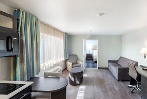 Candlewood Suites Ontario - Convention Center , an IHG Hotel