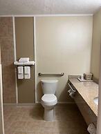 Quality Inn & Suites New Castle