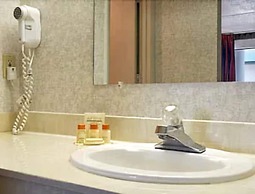 Days Inn by Wyndham Greeneville