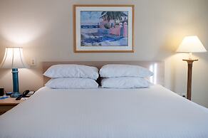 Howard Johnson by Wyndham Anaheim Hotel & Water Playground