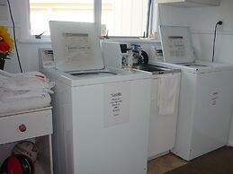 Sundowner Spanish Lady Motel