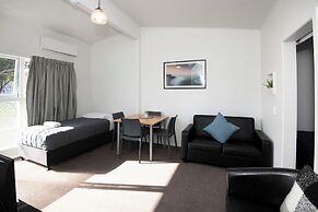 Sundowner Spanish Lady Motel