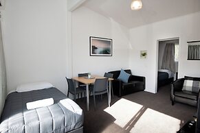 Sundowner Spanish Lady Motel