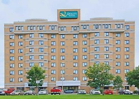 Quality Hotel & Suites Montreal East