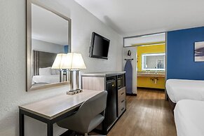 Econo Lodge Carlsbad Caverns Area