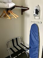 Days Inn & Suites by Wyndham East Flagstaff