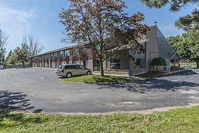 Ramada by Wyndham Kingston